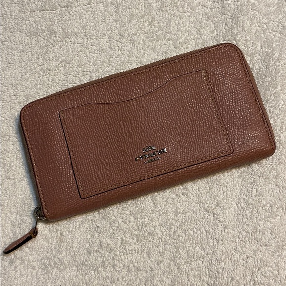 Coach Pink Wallet - Picture 10 of 10